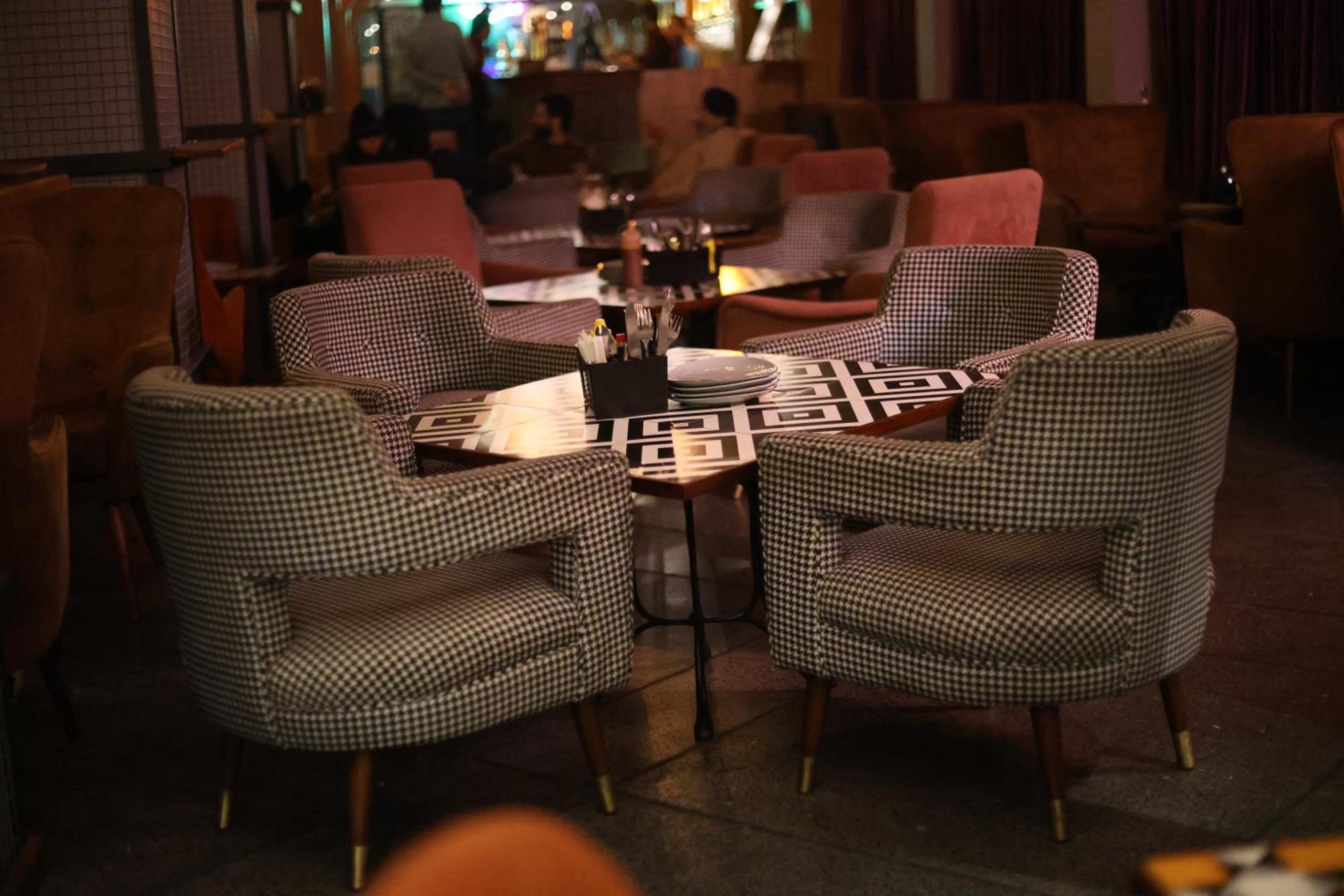 Hotel Willow Banks - Boutique 4 Star Hotel On The Mall Road Shimla Exterior photo